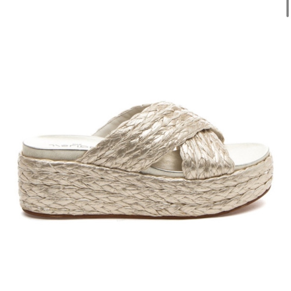 NWT J/SLIDES QUIVER Light Gold Raffia Sandal